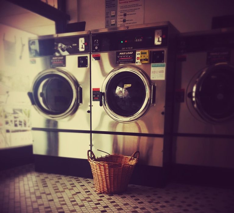 Why I Take My Laundry to the Laundromat Even Though I Own a Washer and Dryer